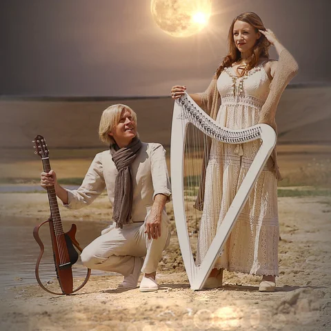 John Kelly & Maite Itoiz