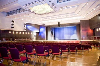 Der Gesamtsaal der Stadthalle Rheine