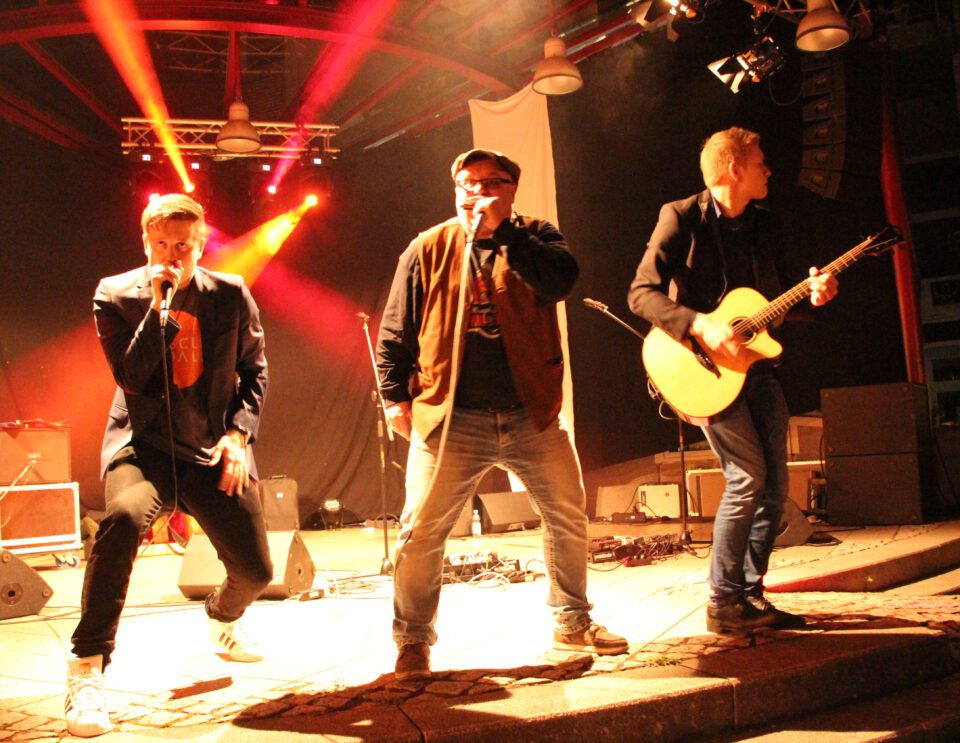 Chris_Kramer_&_Beatbox_'n'_Blues_01_(fcm)