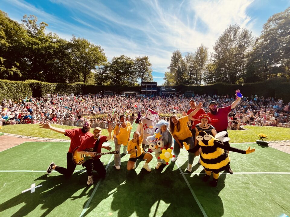 Pressebild_01 Stadtpark_Publikums_Selfie_(c)Maissa Fall